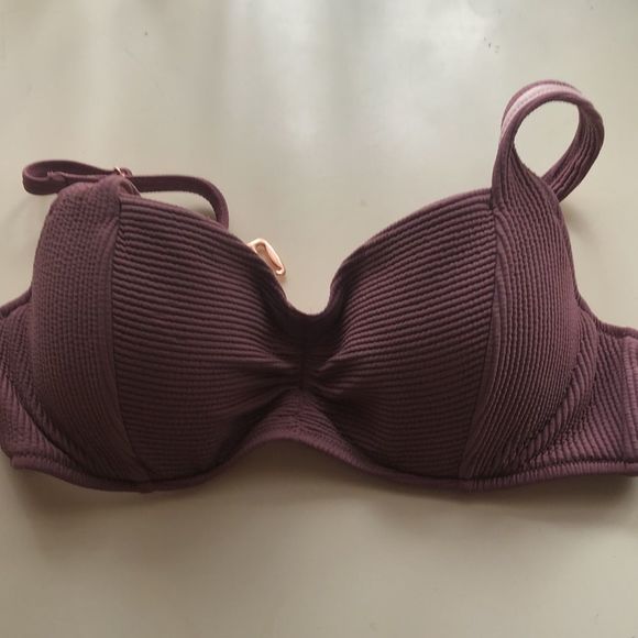 Pink Ribbed Bikini Top | Shade & Shore/32 B gold tone sliders and back hook/NWOT - Picture 1 of 10